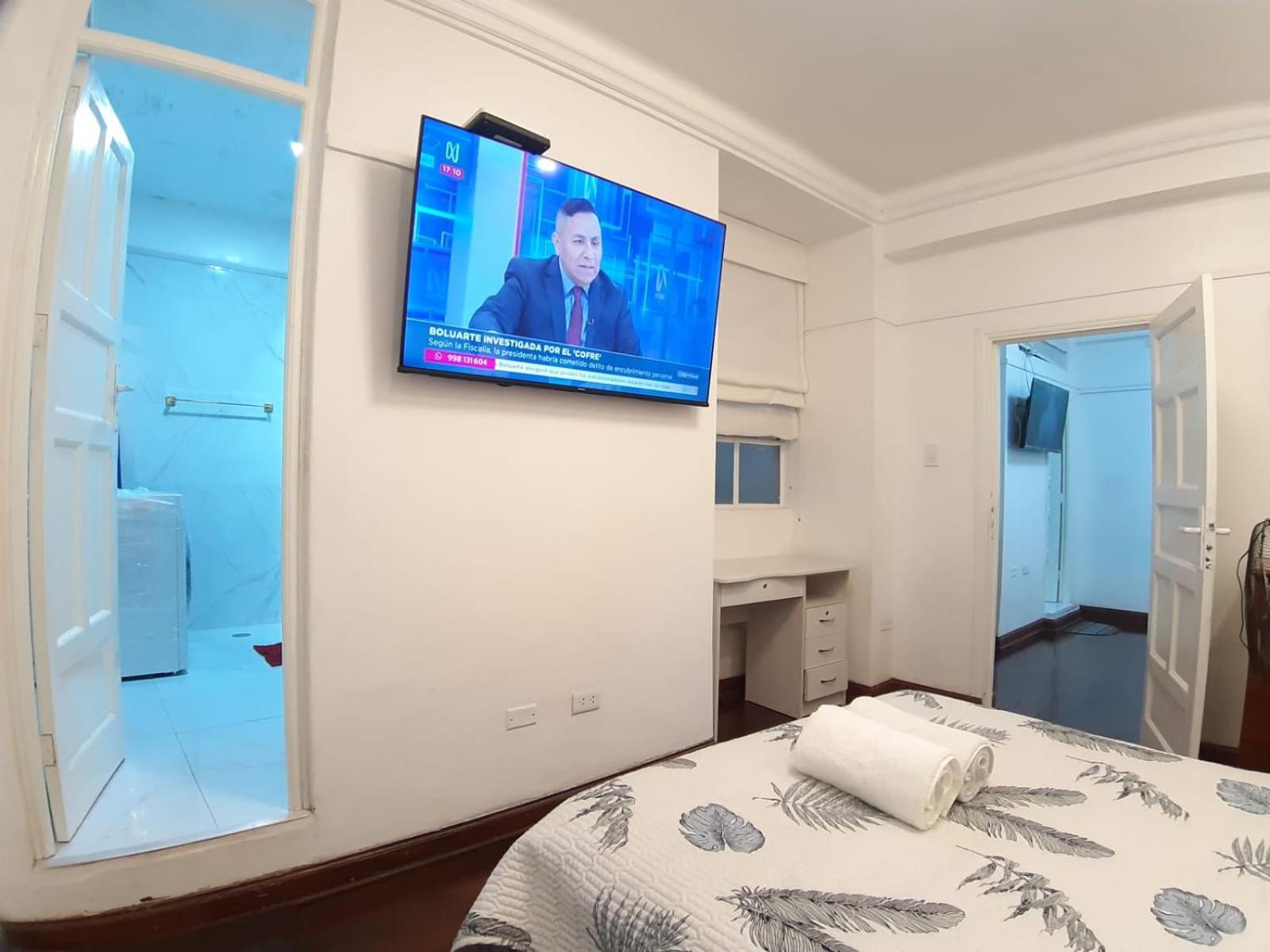 Apartamento Lindo - A 2 Cuadras De La Plaza De Armas Y Del Palacio De Gobierno Lima Buitenkant foto